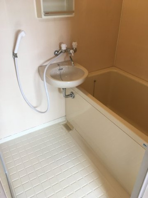 【浴室】 | ルミエール上畑 | ルミエール上畑　３０２号室