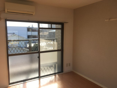 【洋室】 | ルミエール上畑 | ルミエール上畑　３０２号室