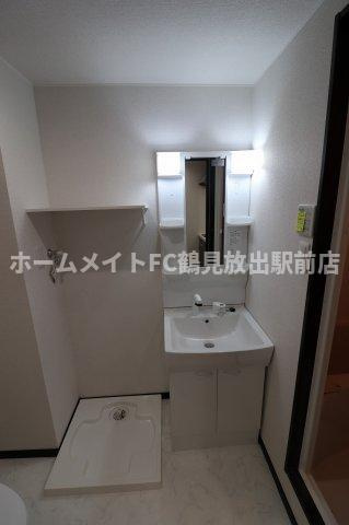 ラージヒル鶴見緑地の洗面所