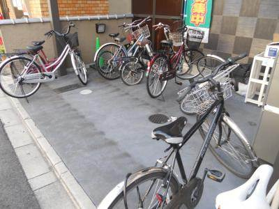 Stable三条大宮（ステーブル三条大宮）の駐車場|駐輪場