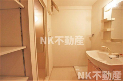 【洗面所】 | ソリエベーネ（高井田賃貸） | 洗面所です