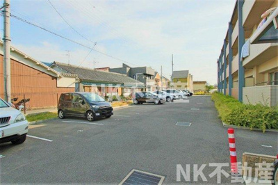 【駐車場】 | ソリエベーネ（高井田賃貸） | 空きはご確認ください