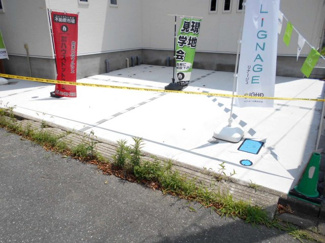 【駐車場】 | 栗橋駅　西側　加須市　旗井　駐車2台並列2台。　居間でしょ。今でしょ。うぉ　ＷＩＣ３つだ。
