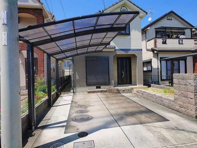 南田原　永田邸の駐車場|駐車場です
