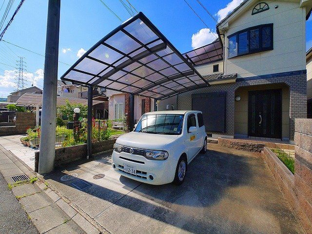 南田原　永田邸の駐車場