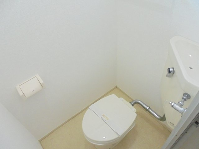 ヴィラ中山Ｃ棟のトイレ
