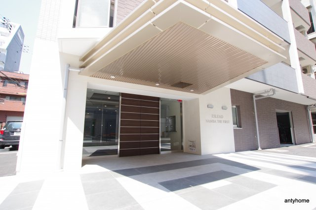 エスリード難波ザ・ファースト　仲介手数料無料のエントランス