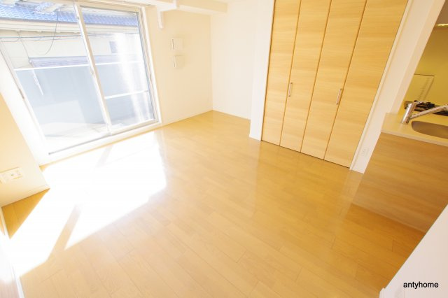 ラルーチェ北梅田　仲介手数料無料の洋室
