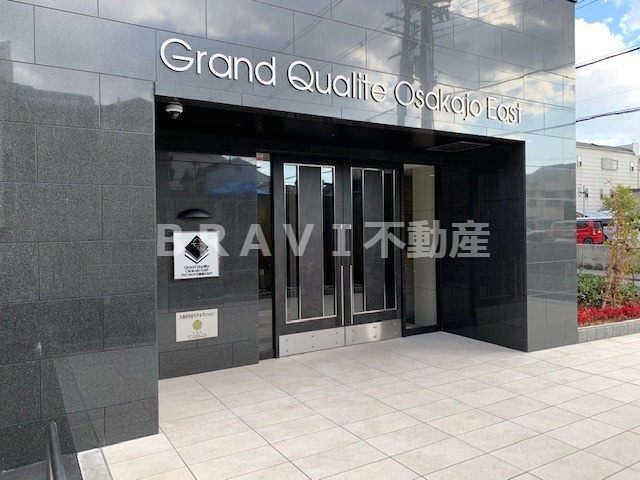 グランカリテ大阪城EAST（グランカリテオオサカジョウイースト）　BRAVI不動産のエントランス|【グランカリテ大阪城EAST】ゆとりのあるエントランスです