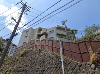 【外観】 | ブルーハイツ三ツ沢台 | 角部屋・二面採光・前面棟無のため採光・通風良好
DKと一体感のある使いやすいシステムキッチン採用。