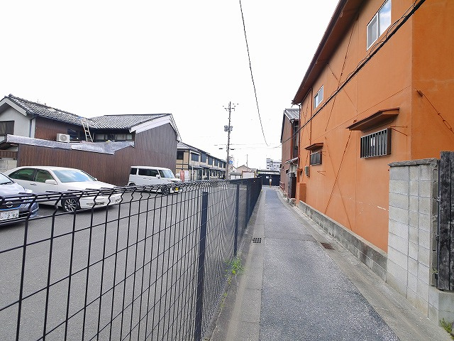 ならまちすーくの外観