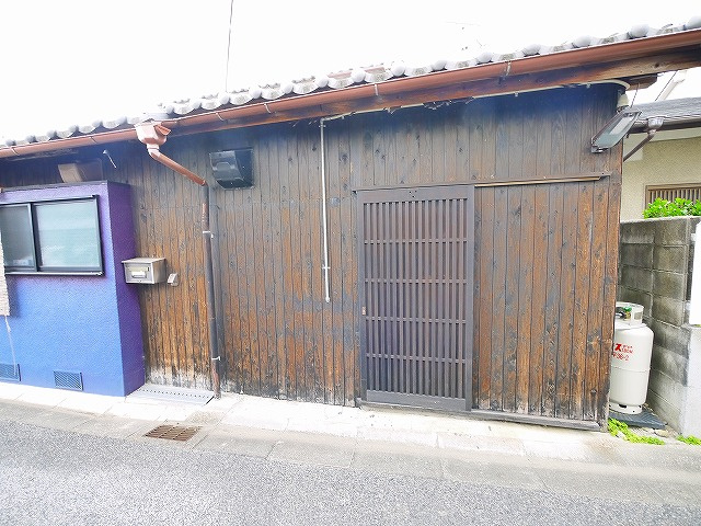 ならまちすーくの外観