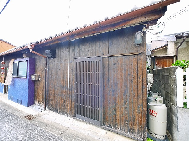 ならまちすーくの外観