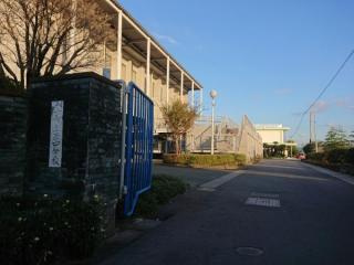 八女市蒲原リフォーム住宅の周辺|八女市立西中学校まで1100メートル（徒歩14分）です。