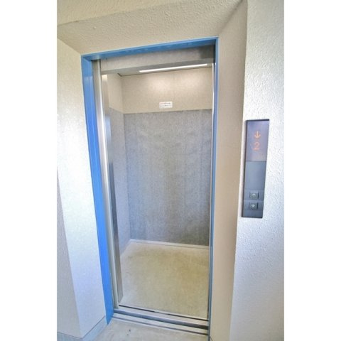 吉田グリーンハイツⅡのその他|エレベーター