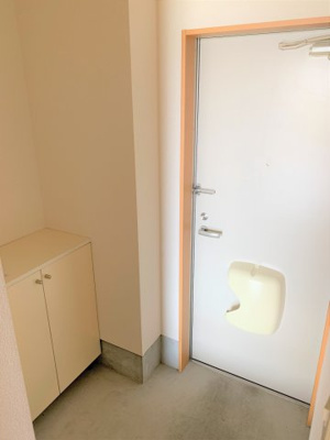 【玄関】 | マンションエミネント | 毎日通る玄関はこちらです