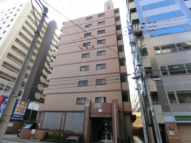 プレステージ西明石Ⅷマンションの外観