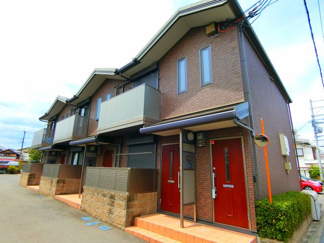 クレストコートA棟