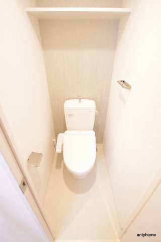 エスリード難波ザ・アーク　仲介手数料無料のトイレ