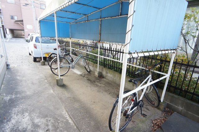 【その他共用部分】 | 第八西山荘 | 駐輪場