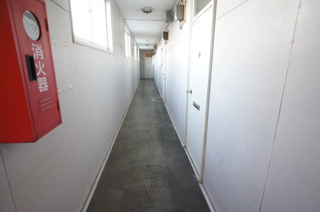 【その他共用部分】 | 第八西山荘 | 共用廊下
