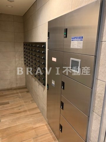 プレサンス四天王寺前夕陽ヶ丘アクティ　BRAVI不動産のその他共用部分|【プレサンス四天王寺前夕陽ヶ丘アクティ】宅配ボックス