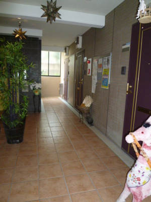 【その他共用部分】 | オランジェリーＡ | エントランス