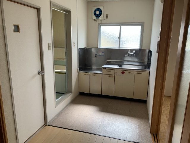 あすなろマンションのキッチン|キッチンでお料理をお楽しみください