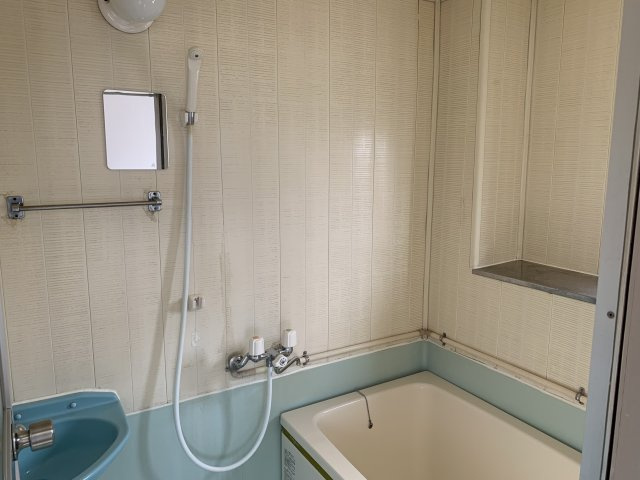 あすなろマンションの浴室|きれいなお風呂です