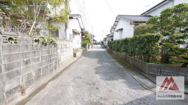 荒木町下荒木中古の前面道路含む現地写真