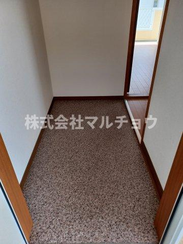 ハイツ　ポラリスの玄関|シンプルで使いやすい玄関です