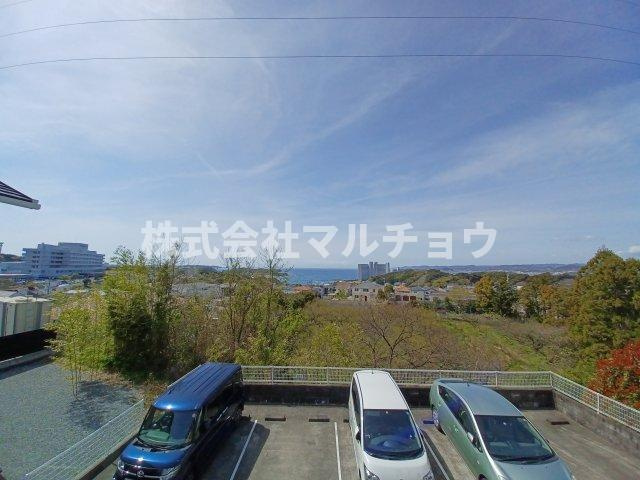 ハイツ　ポラリスの駐車場|駐車場完備です