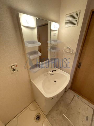 オークガーデンMの洗面所