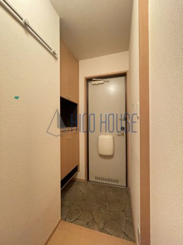 オークガーデンMの玄関