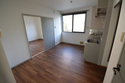 【居間・リビング】 | サンビレッジ須磨G棟