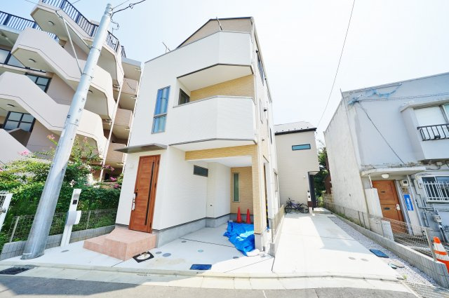 【成約】保土ヶ谷区瀬戸ヶ谷全２棟　新築戸建て　の外観