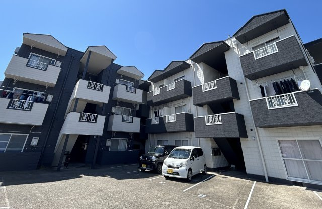 マンションスカイピアの外観