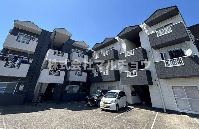 マンションスカイピアの外観|きれいな外観です