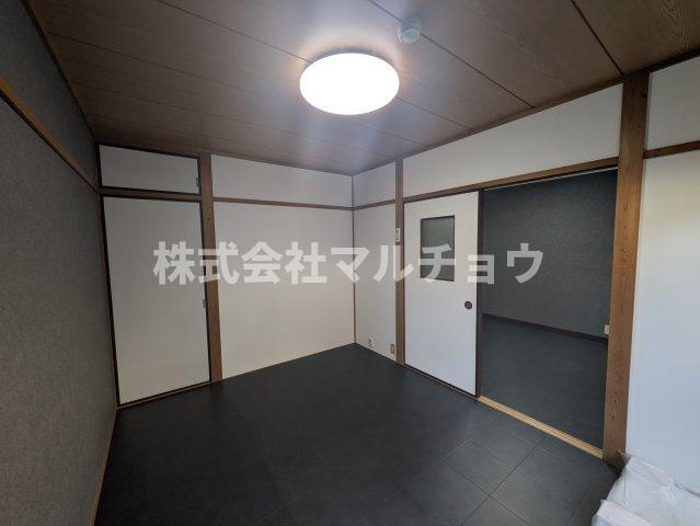 マンションスカイピアの洋室|落ち着いた色調の洋室です