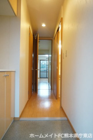 ＴＳソレジオの玄関