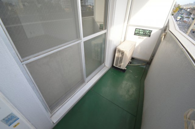 【バルコニー】 | シャトラン弓木参番館