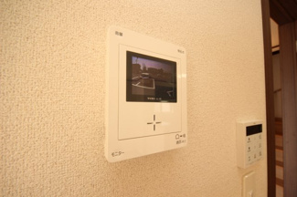 【セキュリティ】 | あじさい（貸家） | モニター付きインターホンです