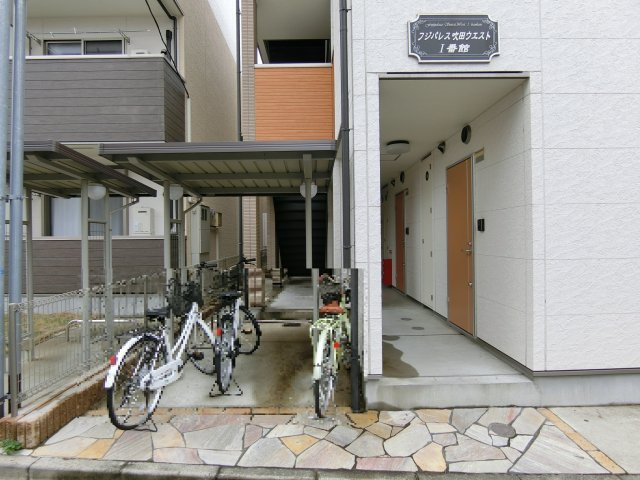 【エントランス】 | フジパレス吹田ウエストⅠ番館