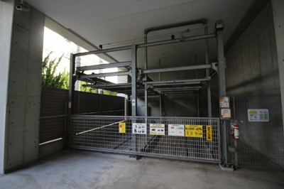 【駐車場】 | ベルヴィ六甲