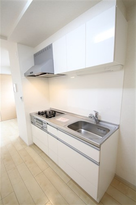 【キッチン】 | ラ　ヴィータ西梅田