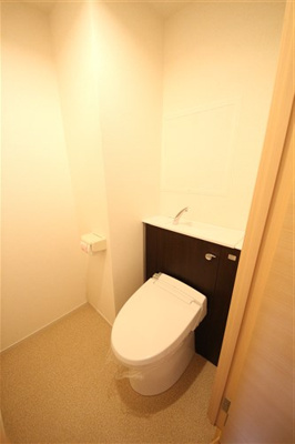 【トイレ】 | ラ　ヴィータ西梅田