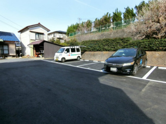 【駐車場】 | いつでも目の届く敷地内に駐車場があります♪荷物がかさばりがちなお買物にも、敷地内駐車場があると便利ですよね☆