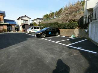 【駐車場】 | いつでも目の届く敷地内に駐車場があります♪荷物がかさばりがちなお買物にも、敷地内駐車場があると便利ですよね☆