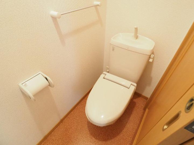 【トイレ】 | ファイン・アベニューD | ゆったりとした空間のトイレです