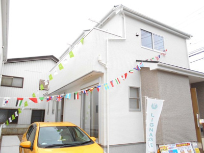 【外観】 | 新築　伊奈町　小室　全2棟　2号棟　 | ちなみに1号棟　角地です。こちらも内覧可能です。